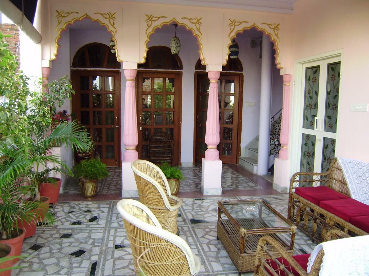 Rajputana Guest House, Jaipur Buitenkant foto